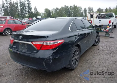 2015 Toyota Camry Xse z USA, uszkodzony, nr VIN 4T1BF1FK1FU007185